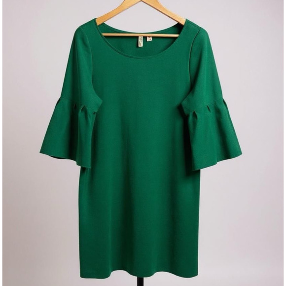 Anthropologie Sweater Dress Sz M Green Bell Sleeve Mod Retro 70s 60s Comfortable - Picture 1 of 12